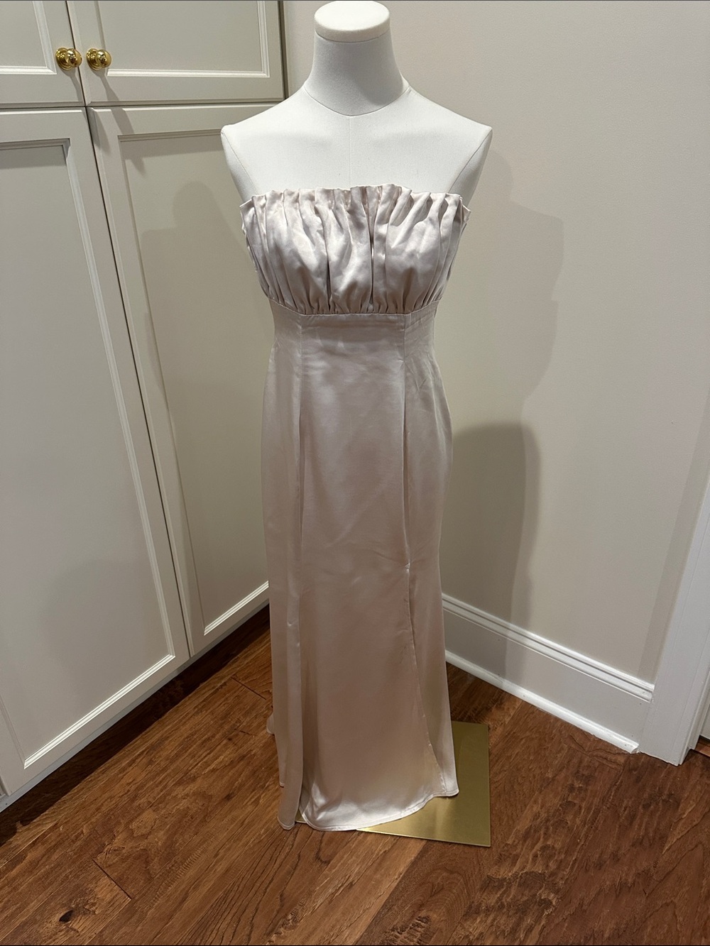 Selfie Leslie Satin Strapless Gown in Champagne